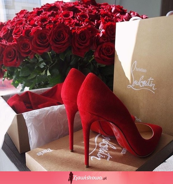 Wspaniały prezent dla kobiety-buty i kwiaty ♥