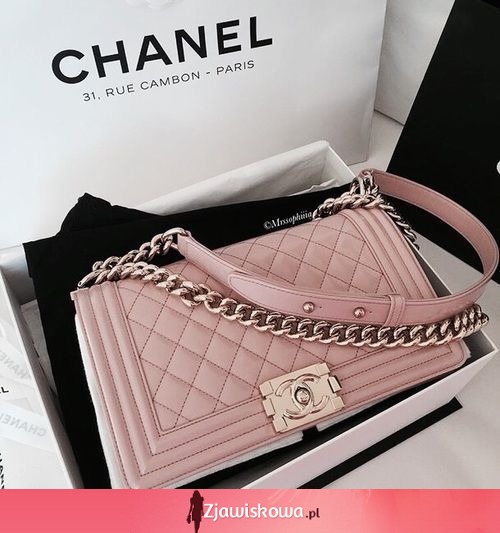 Chanel *.*